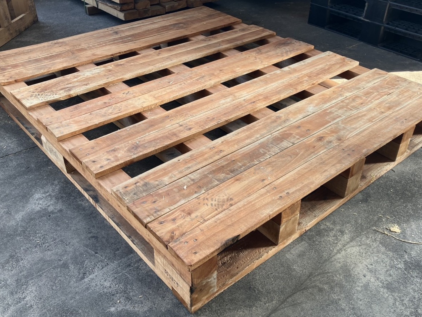 四面可入棧板示意圖 楷樺實業高雄木棧板工廠